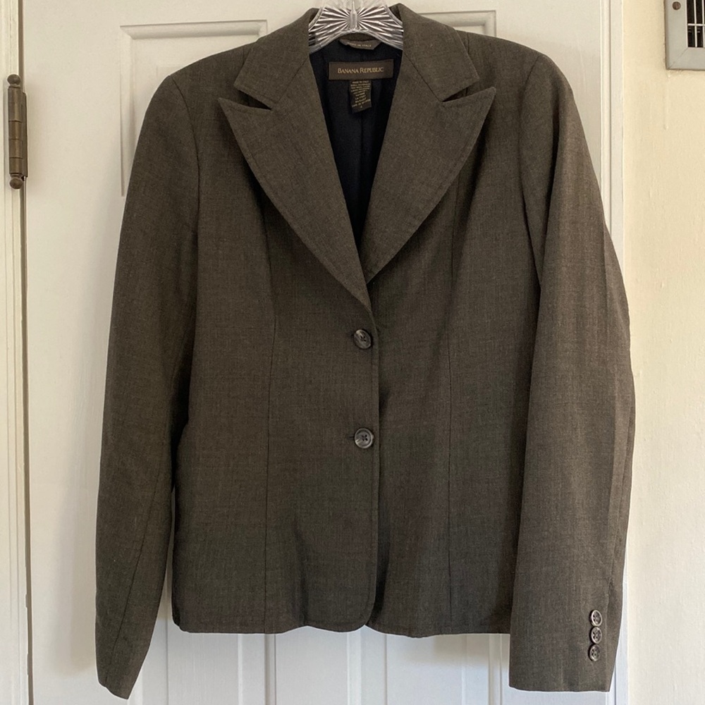Banana Republic women’s blazer greenish/grey color Size 4